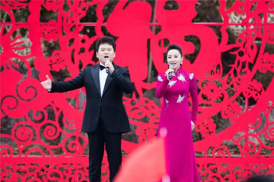 央视文化扶贫走进五峰:村里来了“大明星”