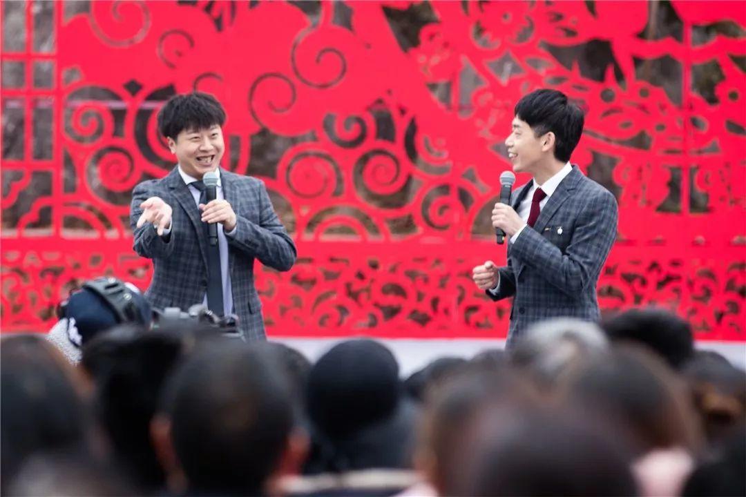 央视文化扶贫走进五峰:村里来了“大明星”